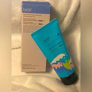 -Aqua Bomb Jelly Cleanser-